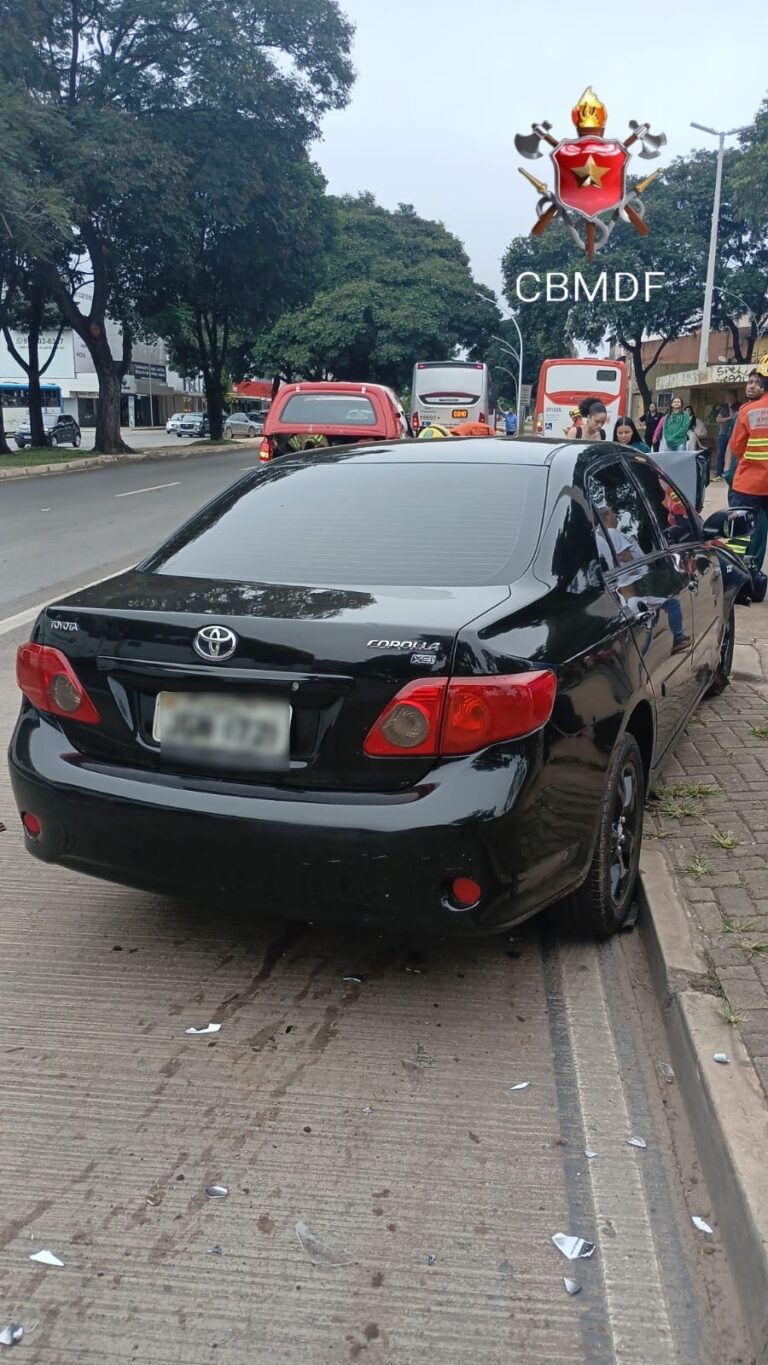 Acidente na Asa Sul deixa dois feridos em Brasília