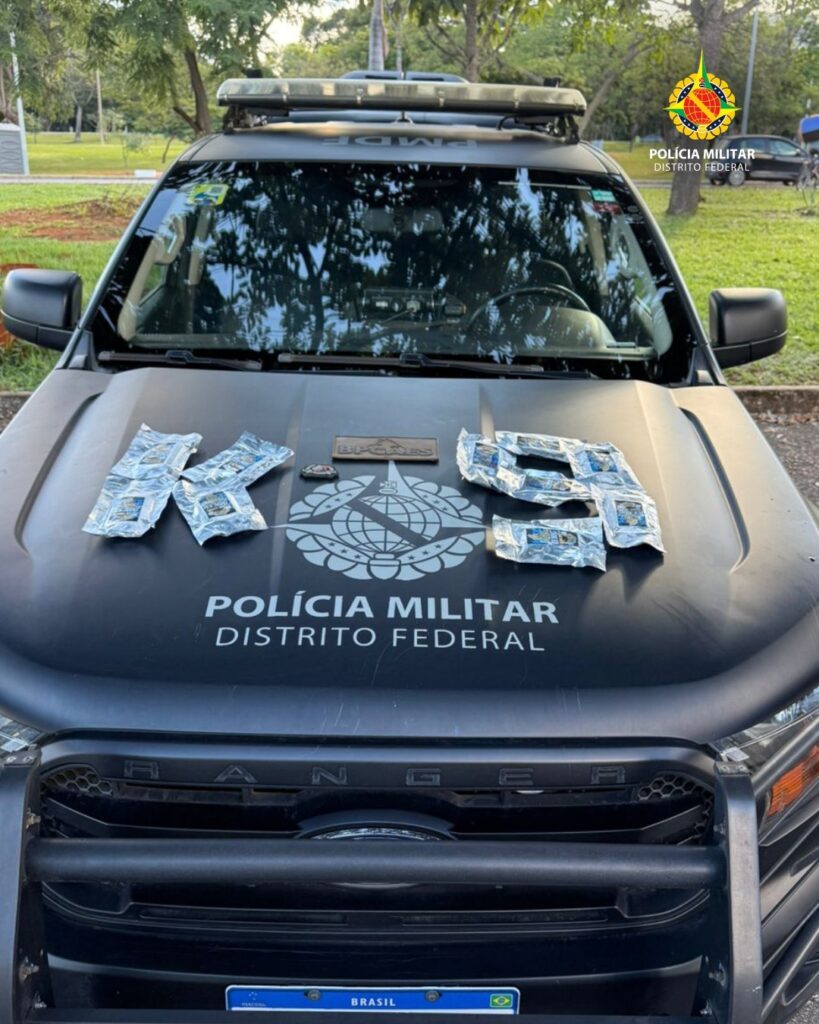 Cão da PMDF apreende R$ 100 mil em drogas na rodoviária Cão da PMDF apreende R$ 100 mil em drogas na rodoviária