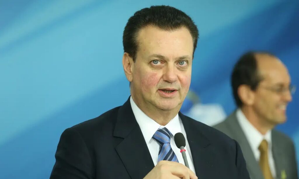 Kassab anuncia palanque do PSD no Rio Kassab anuncia palanque do PSD no Rio