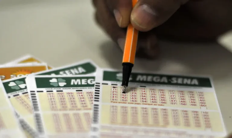 Prêmio da Mega-Sena chega a R$ 45 milhões nesta terça