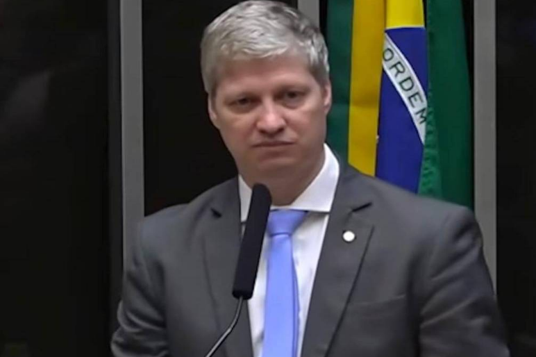 Van Hattem pede processo contra general por intimidação